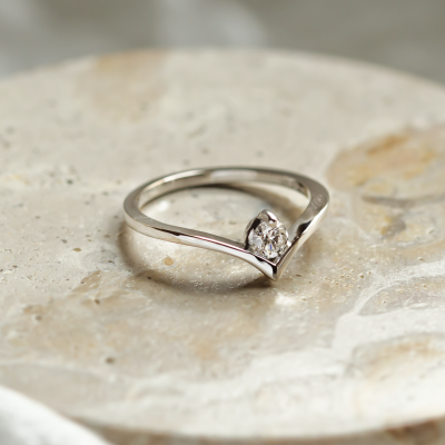 Gold moissanite ring AMY