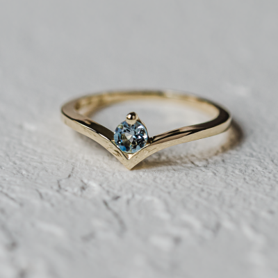Gold aquamarine ring AMY