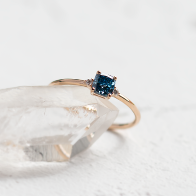 Elegantní prsten s lab grown diamanty ARCTIS
