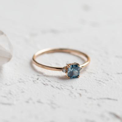 Elegantní prsten s lab grown diamanty ARCTIS