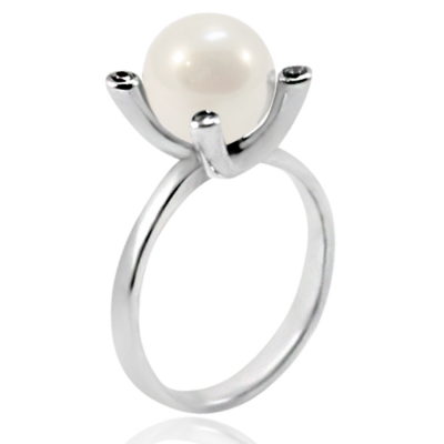 Pearl ring with diamonds ASTA