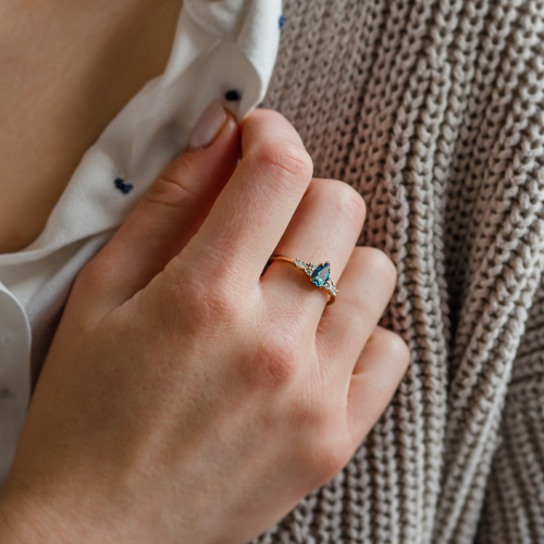 Gold ring with pear blue lab grown diamond and side diamonds AZURE