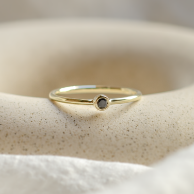 Minimalist ring with black diamond BLAIZE