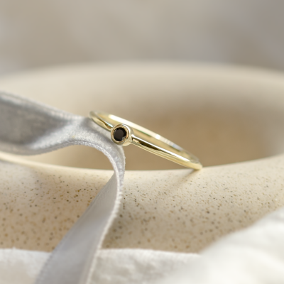 Minimalist ring with black diamond BLAIZE