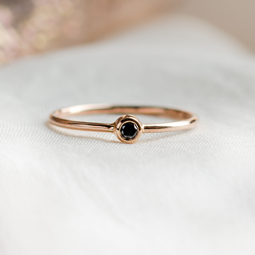 Minimalist ring with black diamond BLAIZE
