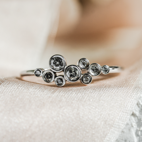 Cluster bezel ring with salt'n'pepper diamonds BUBBLE