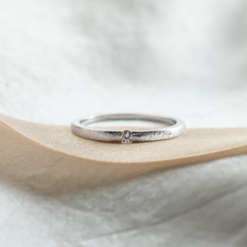 Minimalist engagement ring CHER