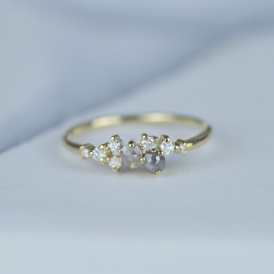 Gold rings set with salt and pepper diamonds FLYN