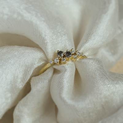 Zlatý prsten s diamanty salt and pepper CLARA