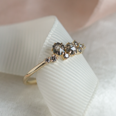 Gold cluster ring with hexagon salt'n'pepper diamonds CLARINA