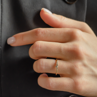 Gold ring with salt and pepper diamonds CLUSTER