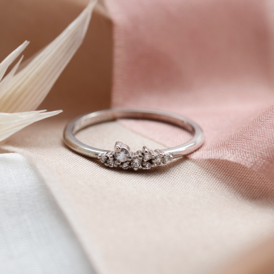 Zlatý minimalistický prstýnek s diamanty CLUSTER