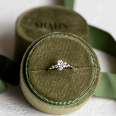 Vintage cluster prsten s diamanty CLUSTERIA