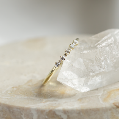 Minimalist ring with diamonds DIADEM