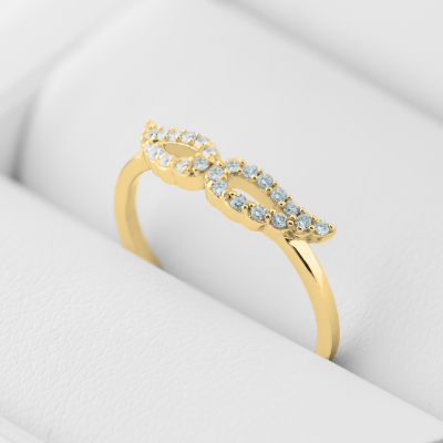 Zlatý diamantový prsten ve tvaru křídel DOVEK