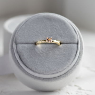 Gold branch ring with morganite DREMIA