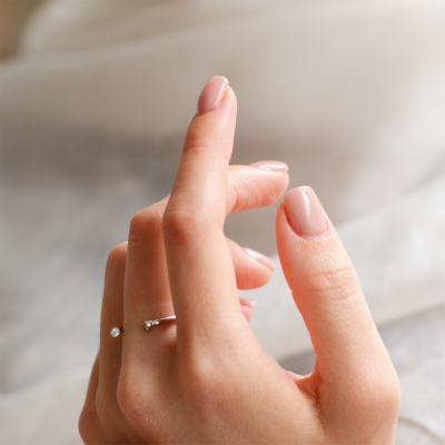 Minimalistický otevřený prsten s diamanty EMMA