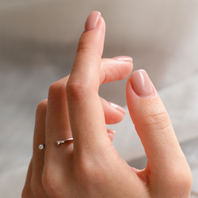 Minimalist open ring with diamonds EMMA