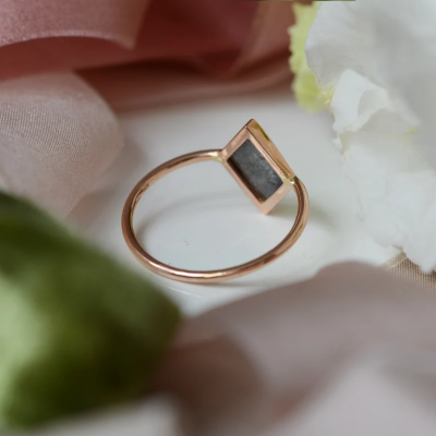 Unique engagement ring with salt and pepper diamond ERISIA