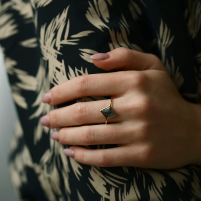 Unique engagement ring with salt and pepper diamond ERISIA