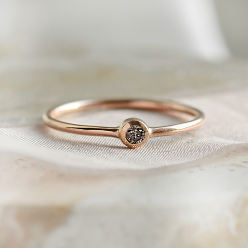 Minimalist engagement ring with salt and pepper diamond in bezel style FLAIR