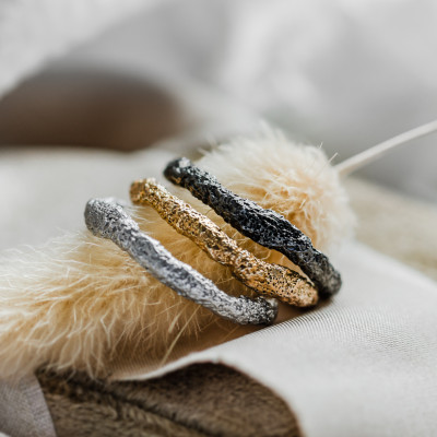 Minimalistické snubní prsteny ze zlata FLATEN