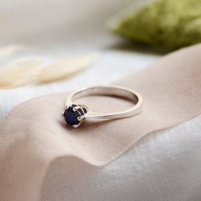 Unique gold ring with sapphire 0.5ct FLORA