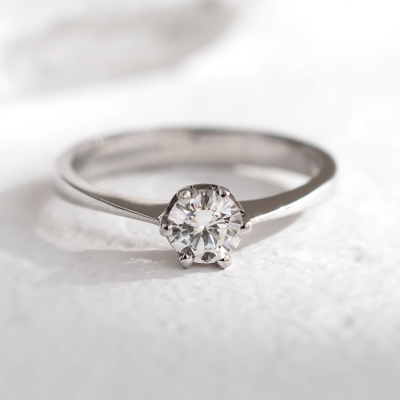 Engagement ring with diamond 0.4ct FLORA