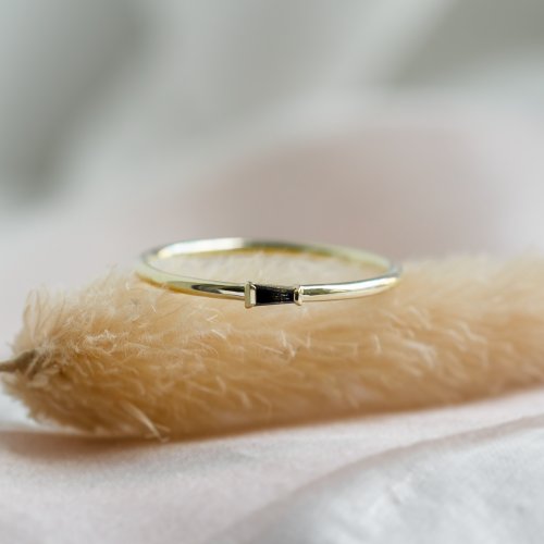 Gold ring with tapered baguette gray diamond GERRY