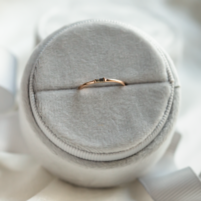 Gold ring with tapered baguette gray diamond GERRY