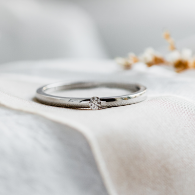 Minimalist diamond engagement ring HAIM