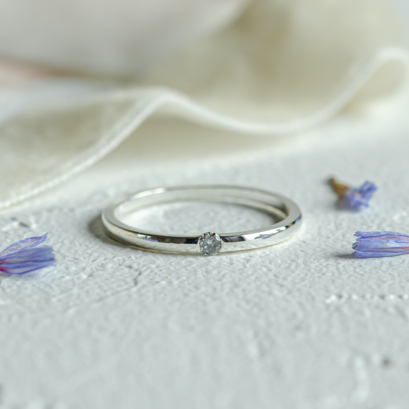 42 Simple Engagement Rings for Modern Brides - hitched.co.uk
