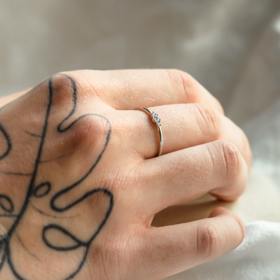 Minimalist ring with lab-grown diamonds HANOI