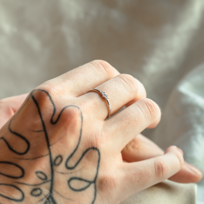 Minimalist ring with lab-grown diamonds HANOI