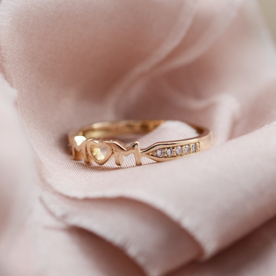 Zlatý prsten s diamanty HAVME pro nastávající maminky