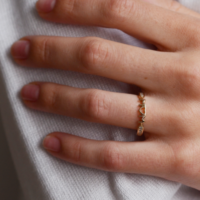Zlatý prsten s diamanty HAVME pro nastávající maminky