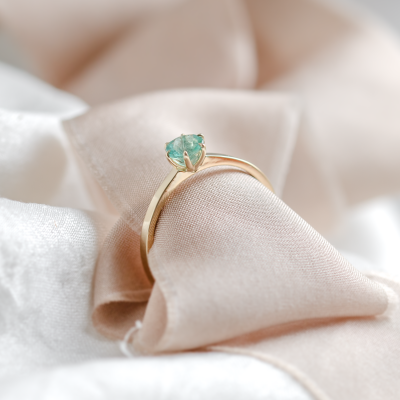 Gold engagement ring with emerald JADE