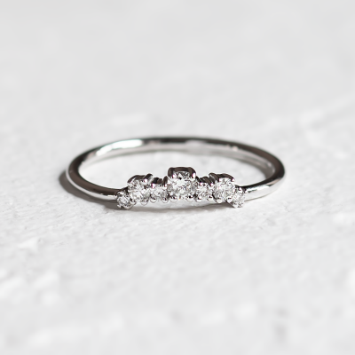 Curved diamond ring KALIA