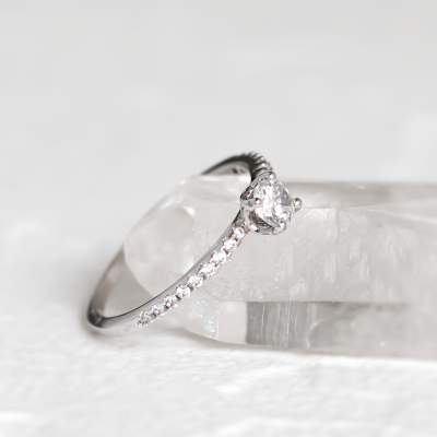 Minimalistický zásnubní prsten s diamanty 0.38ct KATVI