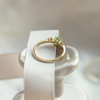 Gold ring with emerald and kite salt and pepper diamonds KIM