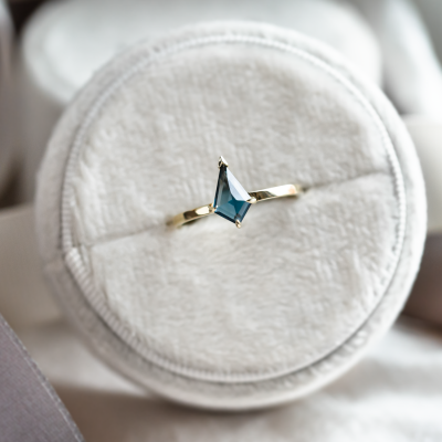 Gold ring with London blue topaz in kite shape KINGSTONE