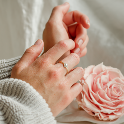 Vintage engagement ring with salt and pepper diamond and classic diamonds KYLA