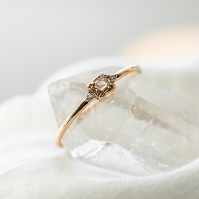 Minimalist diamond ring LARA