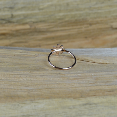 Gold ring with a diamond and engraving LEXI