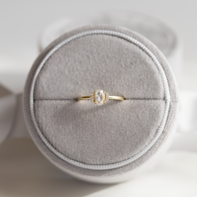 Lab grown diamond ring in vintage style LIRA