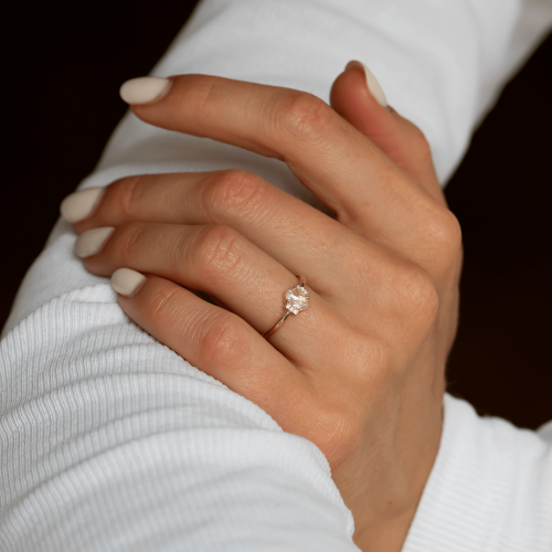 Lab grown diamond ring in vintage style LIRA