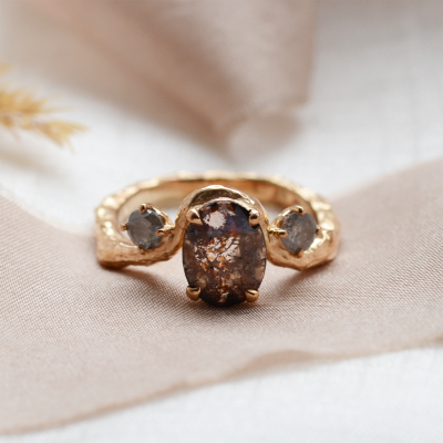 Gold organic ring with salt and pepper diamonds LUDOVICA