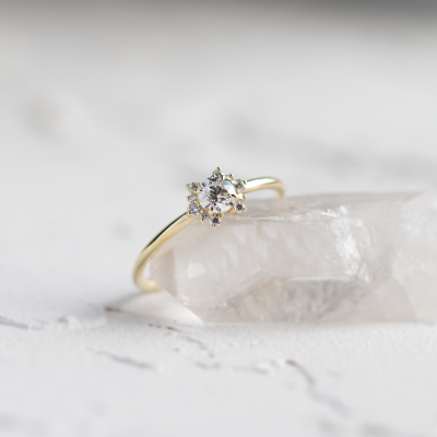 Vintage prsten s laboratorními diamanty MANNA