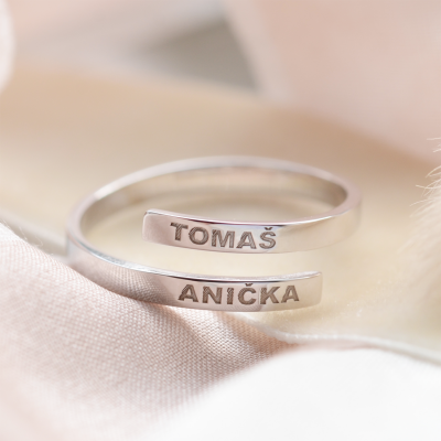 Silver spiral ring with kids names MATTEOS