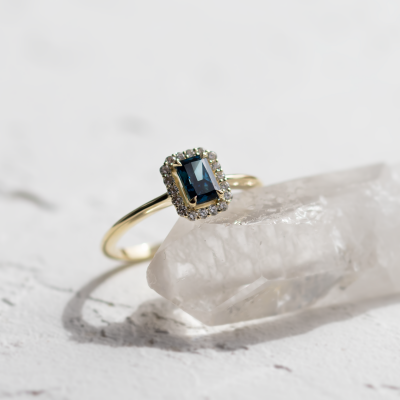 Originální zásnubní prsten s lab grown diamanty MILLIE